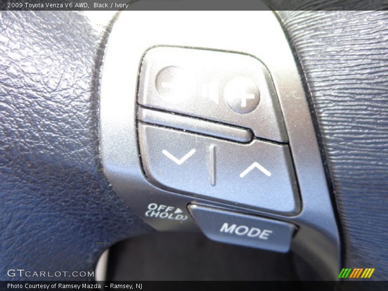 Black / Ivory 2009 Toyota Venza V6 AWD