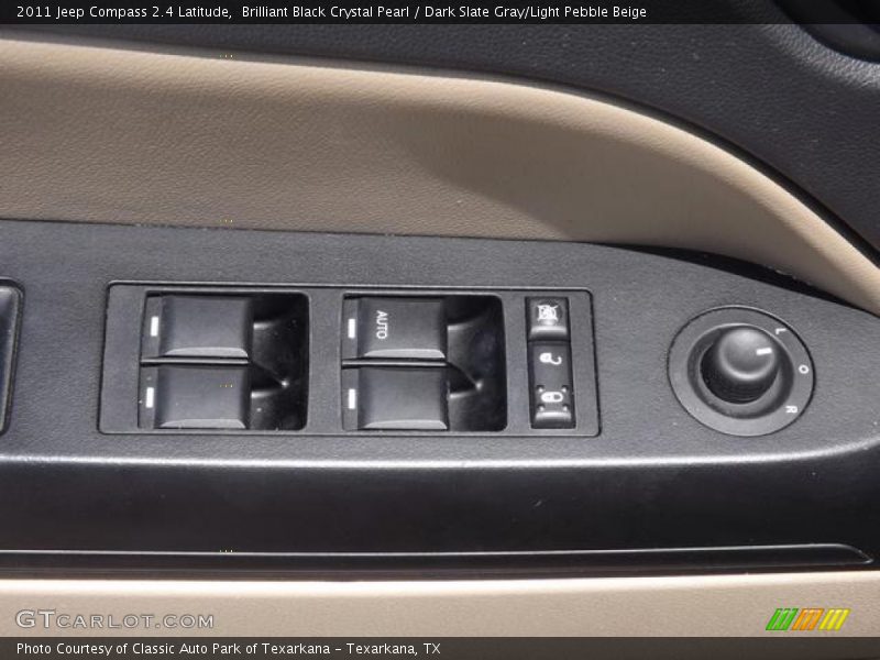 Brilliant Black Crystal Pearl / Dark Slate Gray/Light Pebble Beige 2011 Jeep Compass 2.4 Latitude