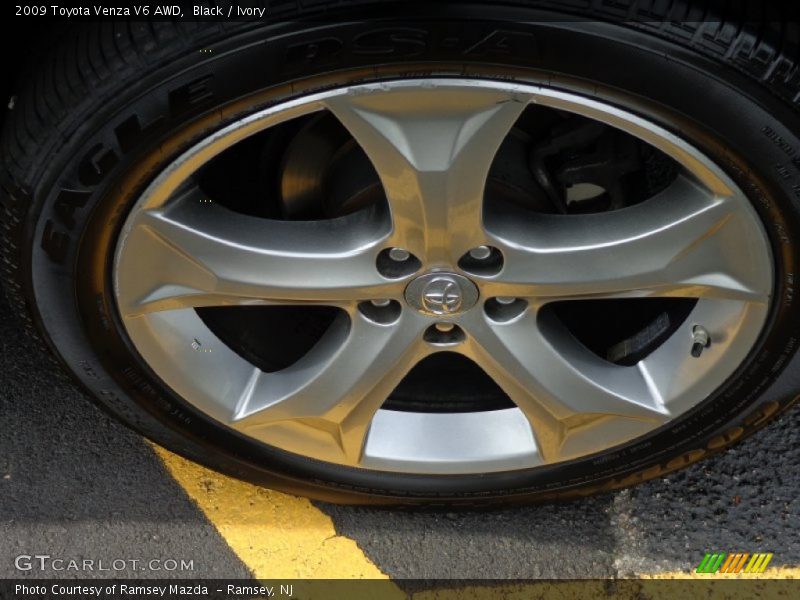 Black / Ivory 2009 Toyota Venza V6 AWD