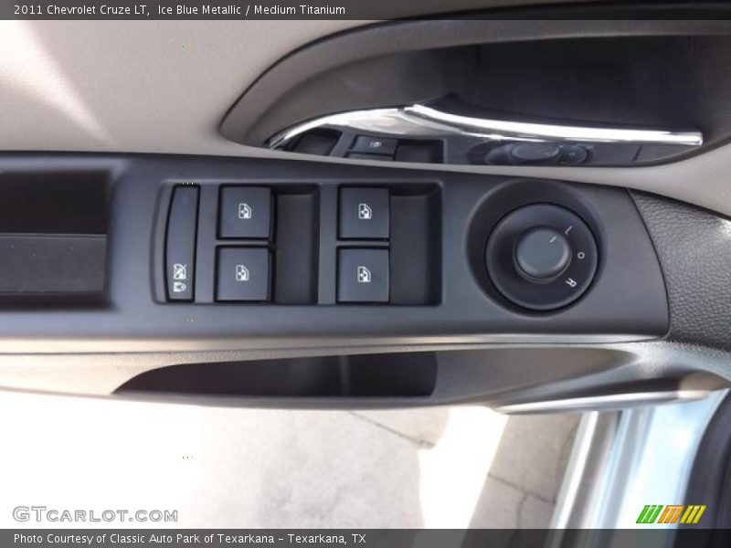 Ice Blue Metallic / Medium Titanium 2011 Chevrolet Cruze LT