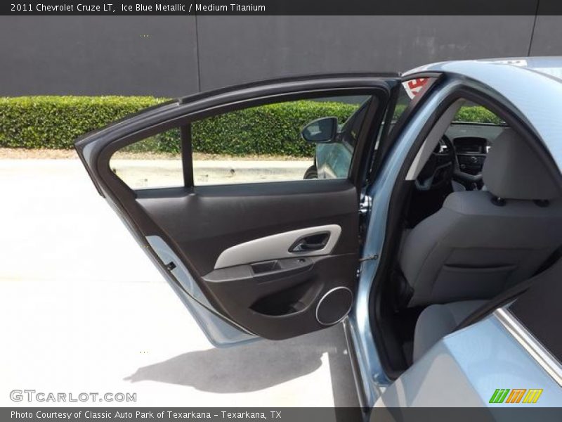 Ice Blue Metallic / Medium Titanium 2011 Chevrolet Cruze LT
