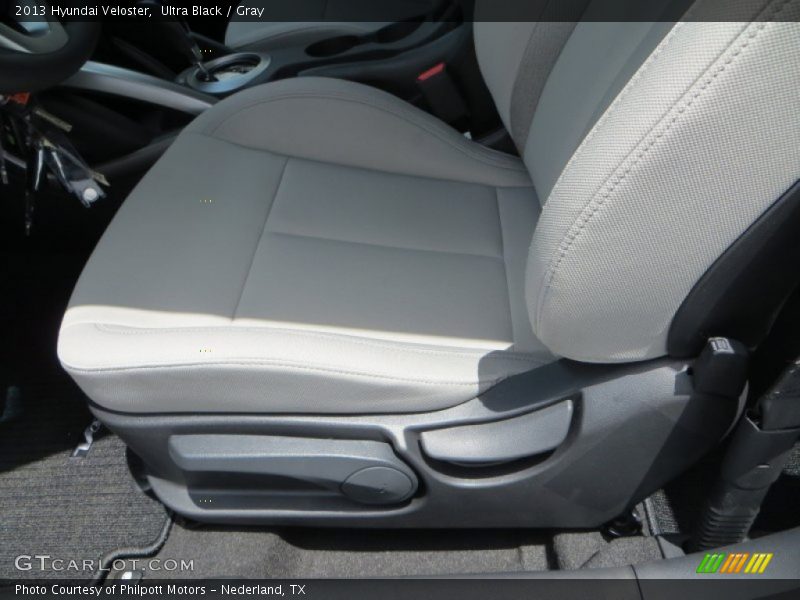 Ultra Black / Gray 2013 Hyundai Veloster