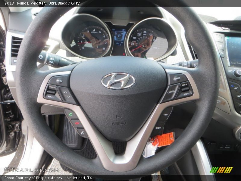 Ultra Black / Gray 2013 Hyundai Veloster
