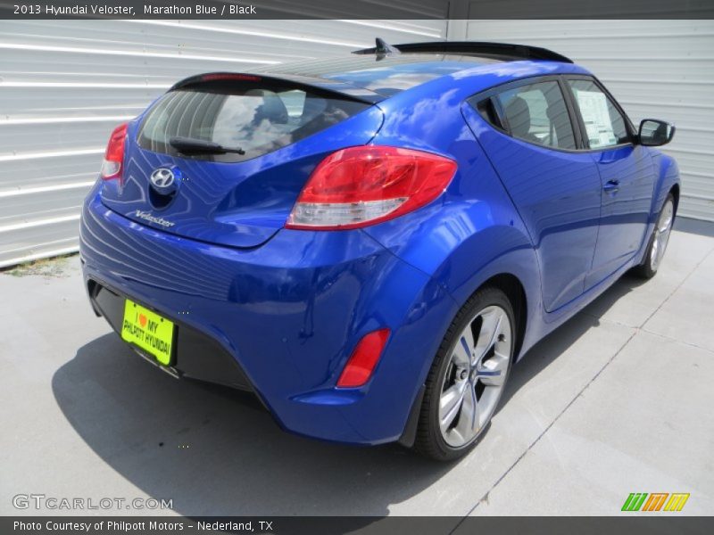 Marathon Blue / Black 2013 Hyundai Veloster