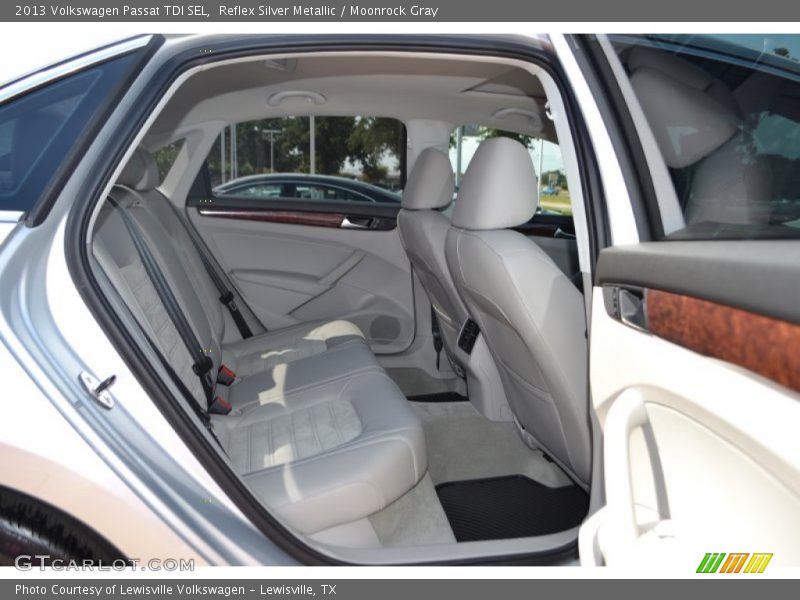 Reflex Silver Metallic / Moonrock Gray 2013 Volkswagen Passat TDI SEL