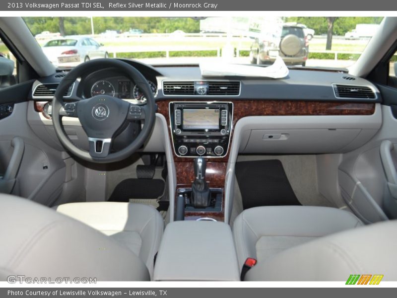 Reflex Silver Metallic / Moonrock Gray 2013 Volkswagen Passat TDI SEL