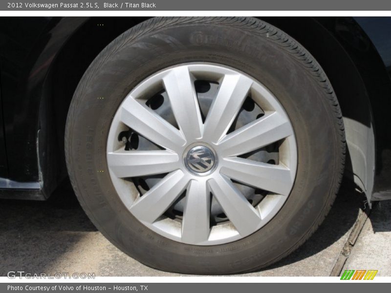 Black / Titan Black 2012 Volkswagen Passat 2.5L S