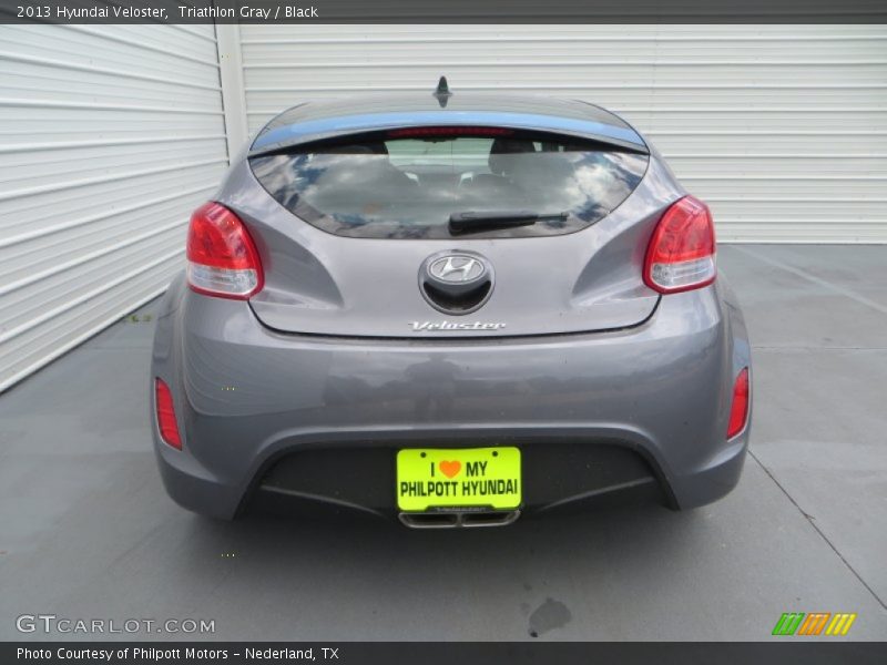 Triathlon Gray / Black 2013 Hyundai Veloster
