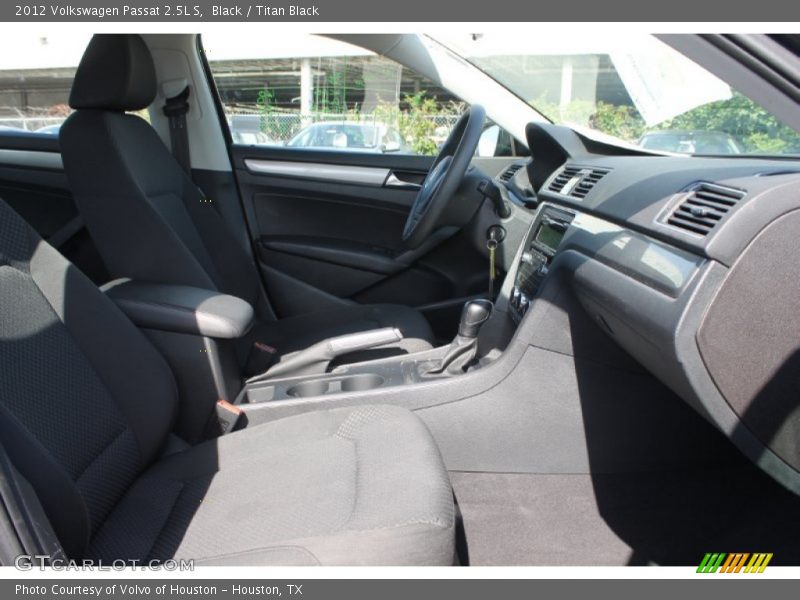 Black / Titan Black 2012 Volkswagen Passat 2.5L S