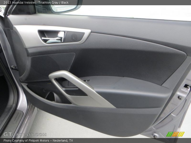 Triathlon Gray / Black 2013 Hyundai Veloster