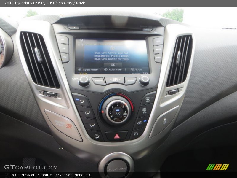 Triathlon Gray / Black 2013 Hyundai Veloster