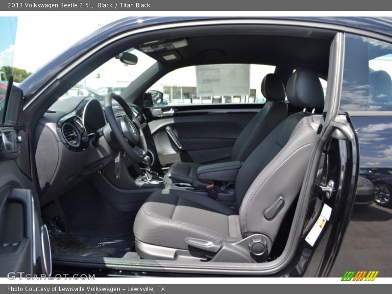 Black / Titan Black 2013 Volkswagen Beetle 2.5L