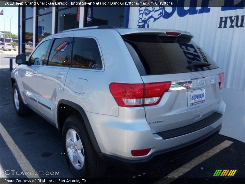 Bright Silver Metallic / Dark Graystone/Medium Graystone 2013 Jeep Grand Cherokee Laredo