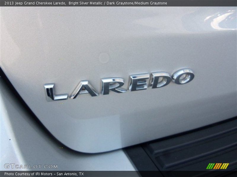 Bright Silver Metallic / Dark Graystone/Medium Graystone 2013 Jeep Grand Cherokee Laredo