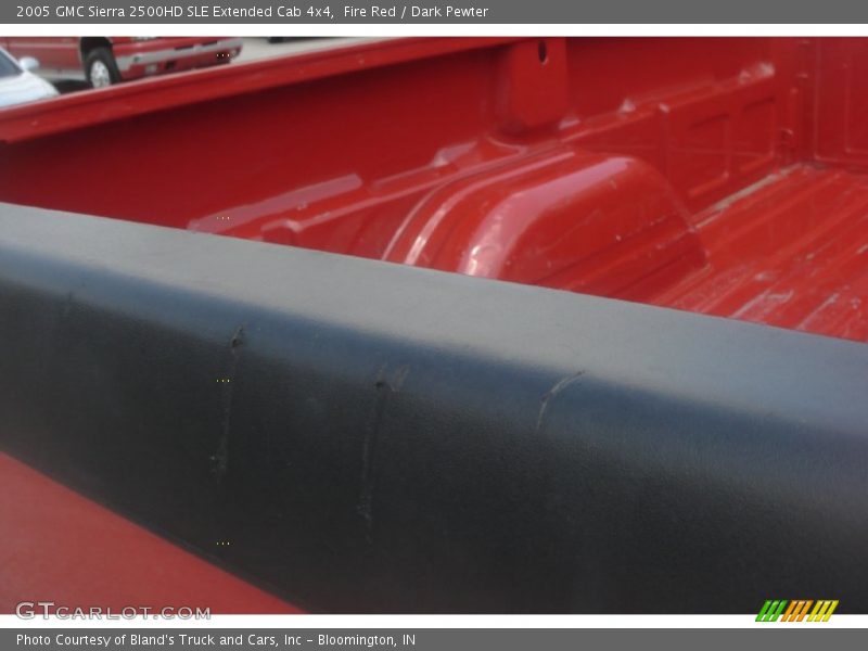 Fire Red / Dark Pewter 2005 GMC Sierra 2500HD SLE Extended Cab 4x4