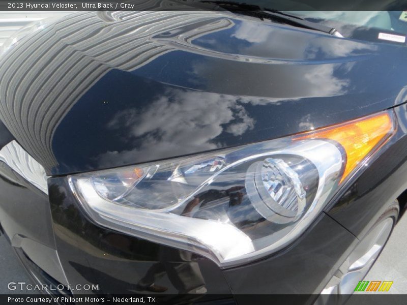 Ultra Black / Gray 2013 Hyundai Veloster