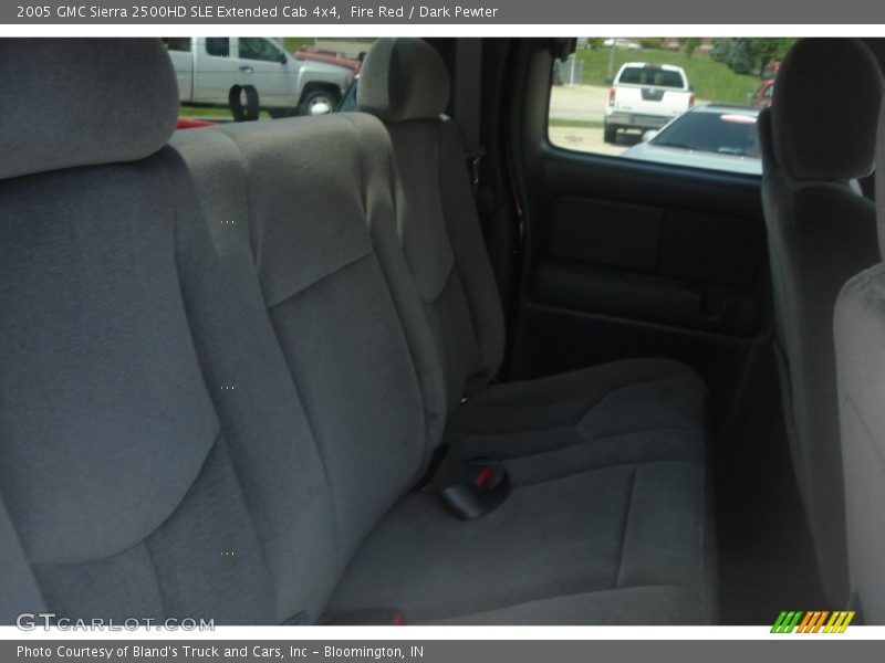 Fire Red / Dark Pewter 2005 GMC Sierra 2500HD SLE Extended Cab 4x4