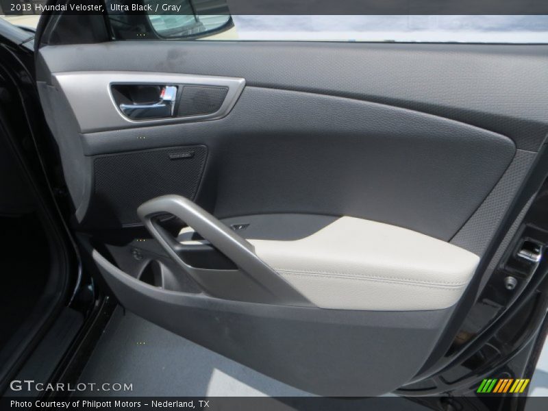 Ultra Black / Gray 2013 Hyundai Veloster