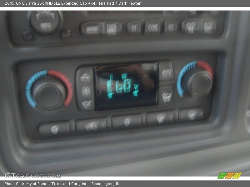 Fire Red / Dark Pewter 2005 GMC Sierra 2500HD SLE Extended Cab 4x4