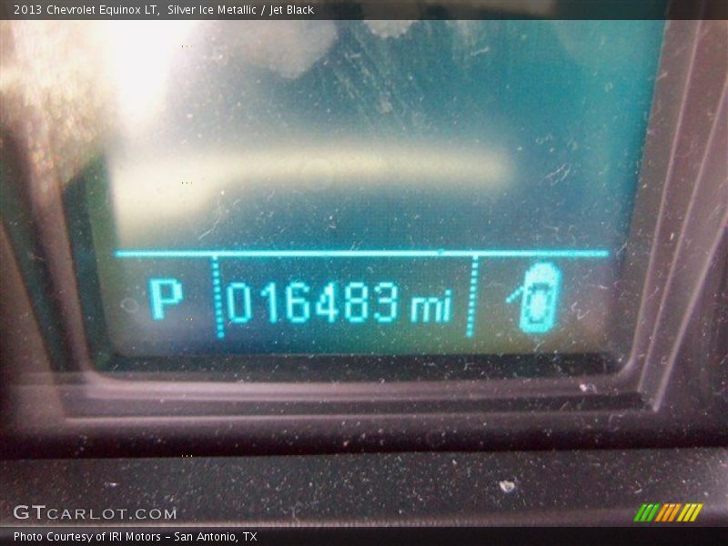 Silver Ice Metallic / Jet Black 2013 Chevrolet Equinox LT