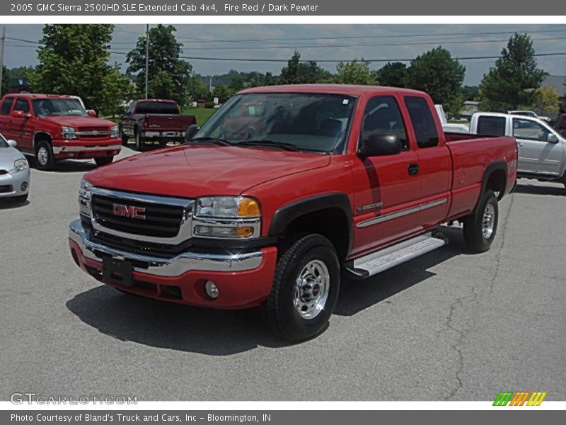 Fire Red / Dark Pewter 2005 GMC Sierra 2500HD SLE Extended Cab 4x4