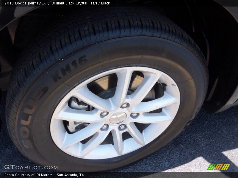 Brilliant Black Crystal Pearl / Black 2013 Dodge Journey SXT