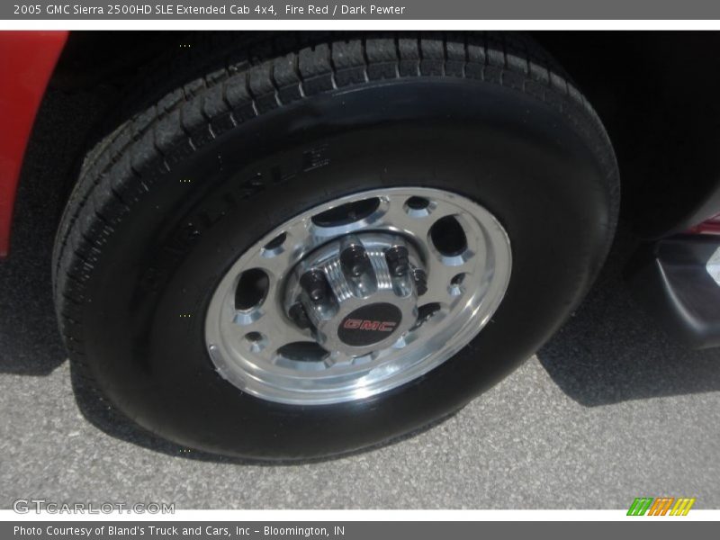 Fire Red / Dark Pewter 2005 GMC Sierra 2500HD SLE Extended Cab 4x4