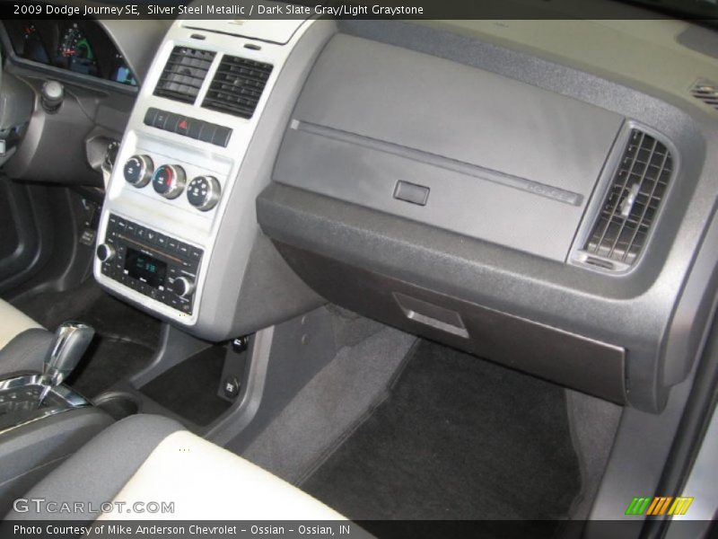 Silver Steel Metallic / Dark Slate Gray/Light Graystone 2009 Dodge Journey SE
