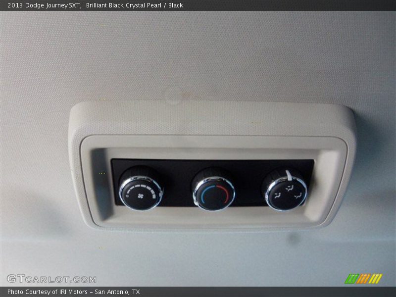 Brilliant Black Crystal Pearl / Black 2013 Dodge Journey SXT