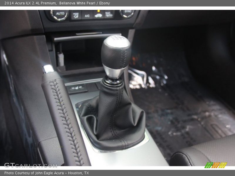  2014 ILX 2.4L Premium 6 Speed Manual Shifter