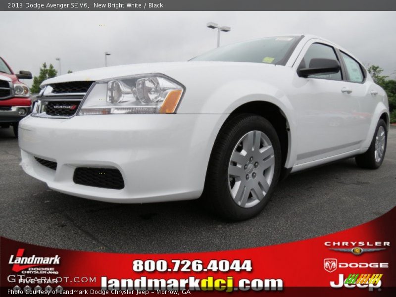 New Bright White / Black 2013 Dodge Avenger SE V6