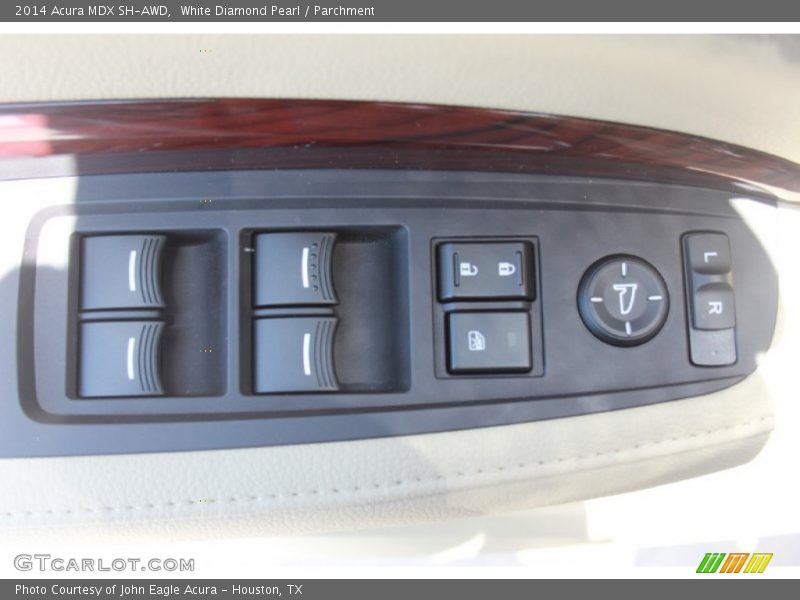 Controls of 2014 MDX SH-AWD