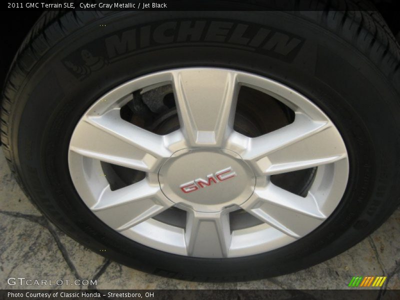 Cyber Gray Metallic / Jet Black 2011 GMC Terrain SLE