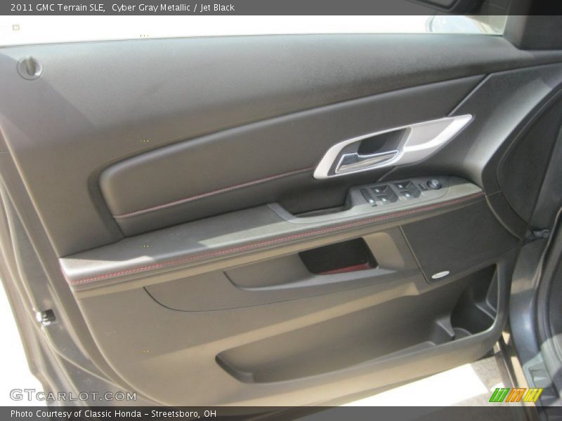 Cyber Gray Metallic / Jet Black 2011 GMC Terrain SLE