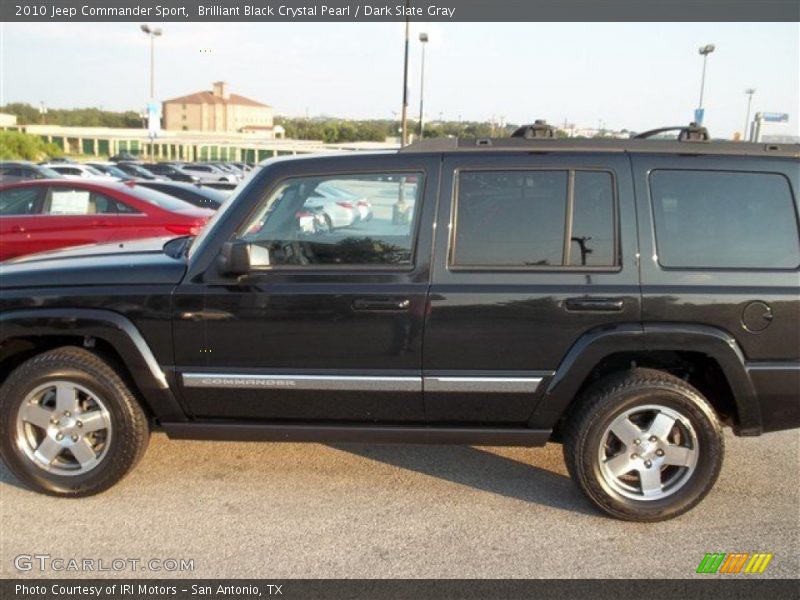 Brilliant Black Crystal Pearl / Dark Slate Gray 2010 Jeep Commander Sport