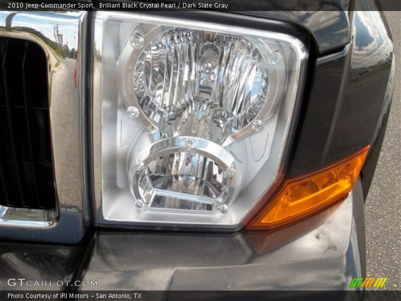 Brilliant Black Crystal Pearl / Dark Slate Gray 2010 Jeep Commander Sport
