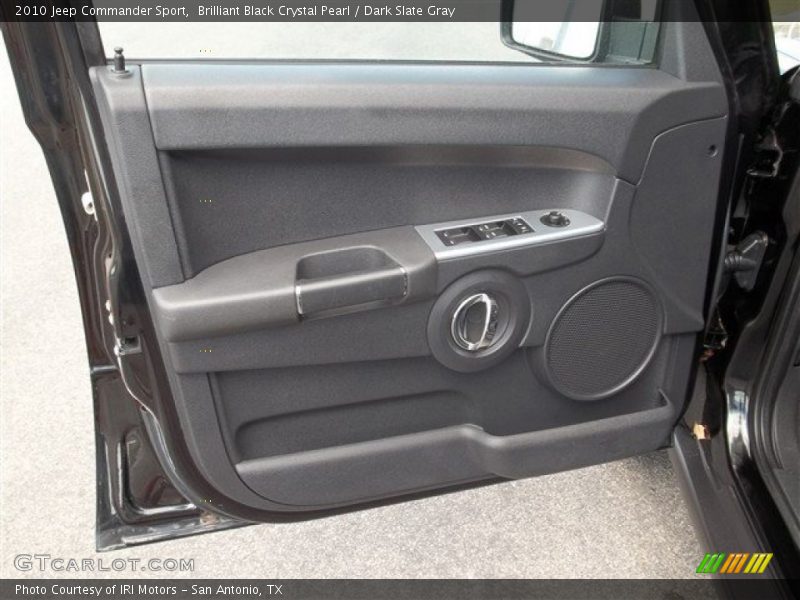 Brilliant Black Crystal Pearl / Dark Slate Gray 2010 Jeep Commander Sport