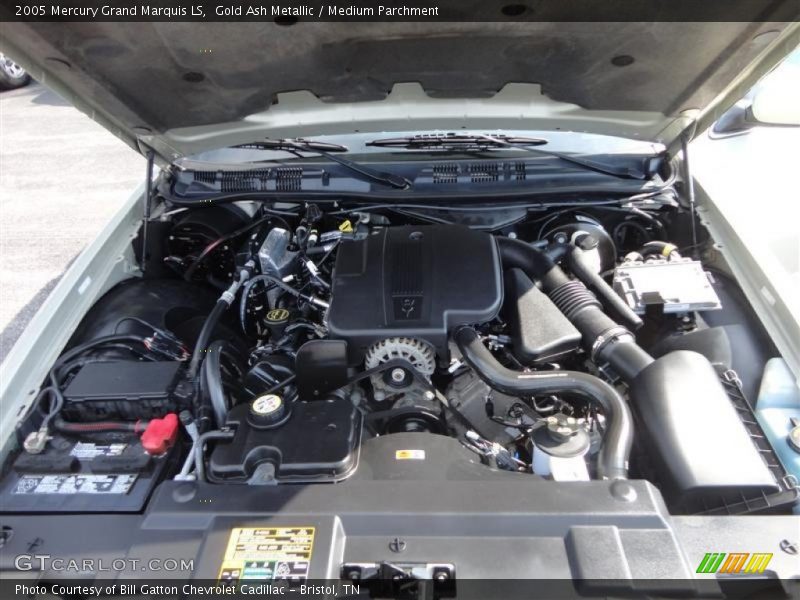 Gold Ash Metallic / Medium Parchment 2005 Mercury Grand Marquis LS