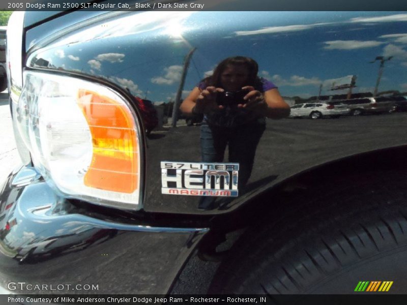 Black / Dark Slate Gray 2005 Dodge Ram 2500 SLT Regular Cab