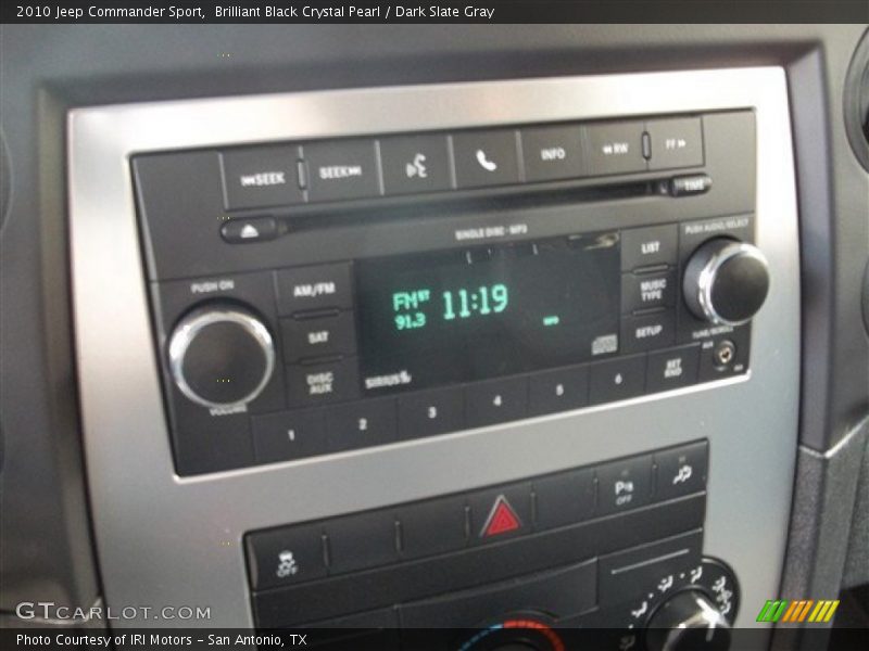 Brilliant Black Crystal Pearl / Dark Slate Gray 2010 Jeep Commander Sport