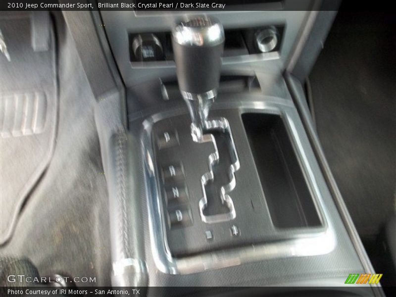 Brilliant Black Crystal Pearl / Dark Slate Gray 2010 Jeep Commander Sport