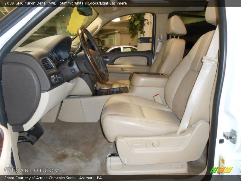 Summit White / Cocoa/Light Cashmere 2009 GMC Yukon Denali AWD