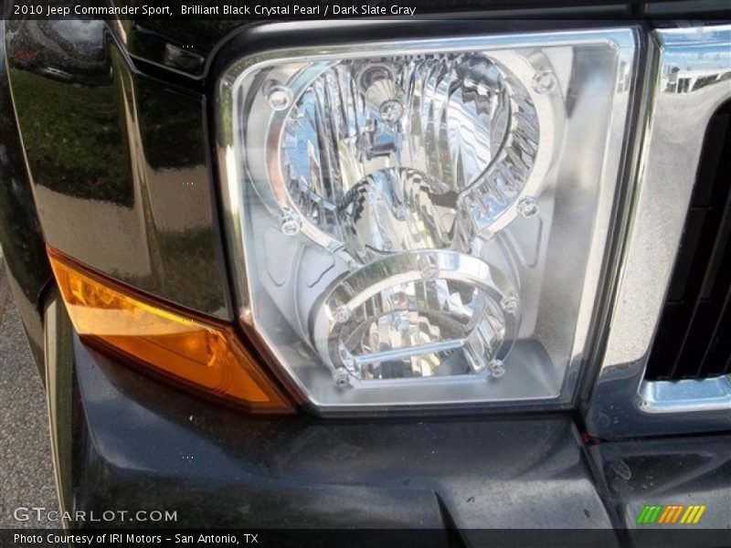 Brilliant Black Crystal Pearl / Dark Slate Gray 2010 Jeep Commander Sport