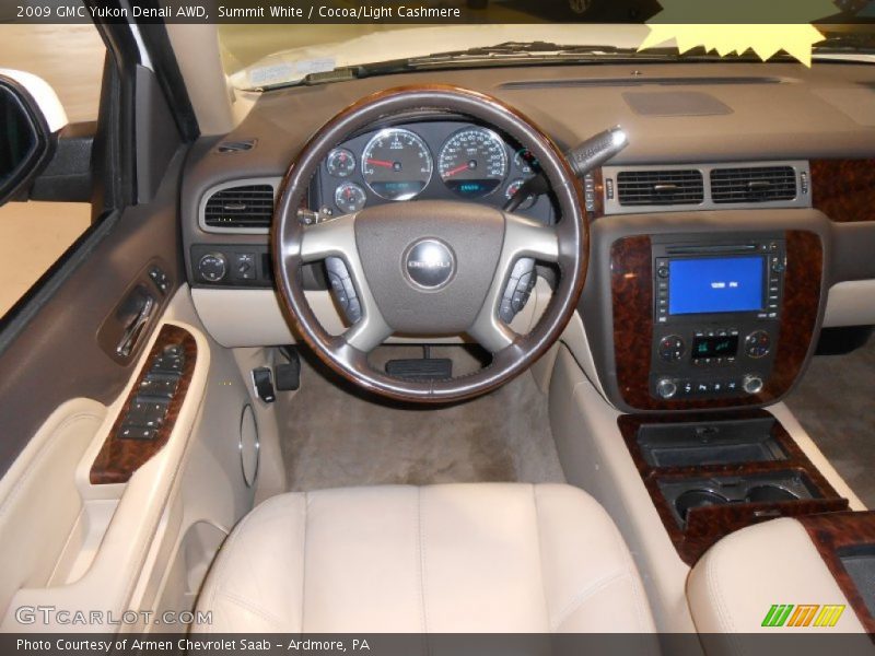 Summit White / Cocoa/Light Cashmere 2009 GMC Yukon Denali AWD