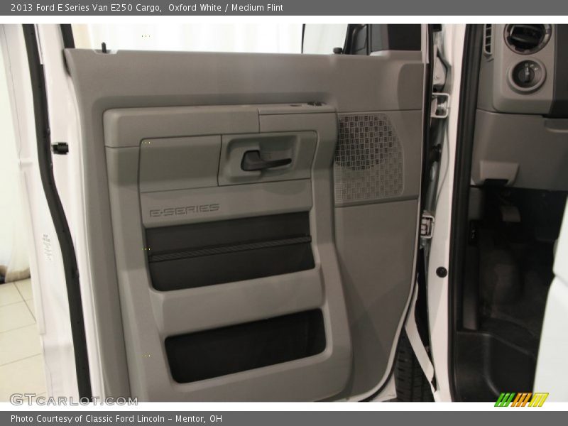 Door Panel of 2013 E Series Van E250 Cargo