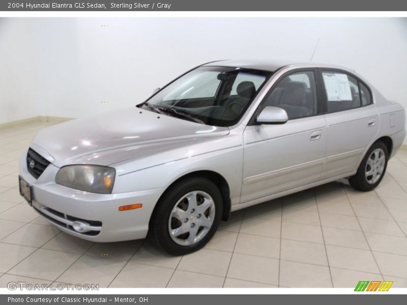 Sterling Silver / Gray 2004 Hyundai Elantra GLS Sedan