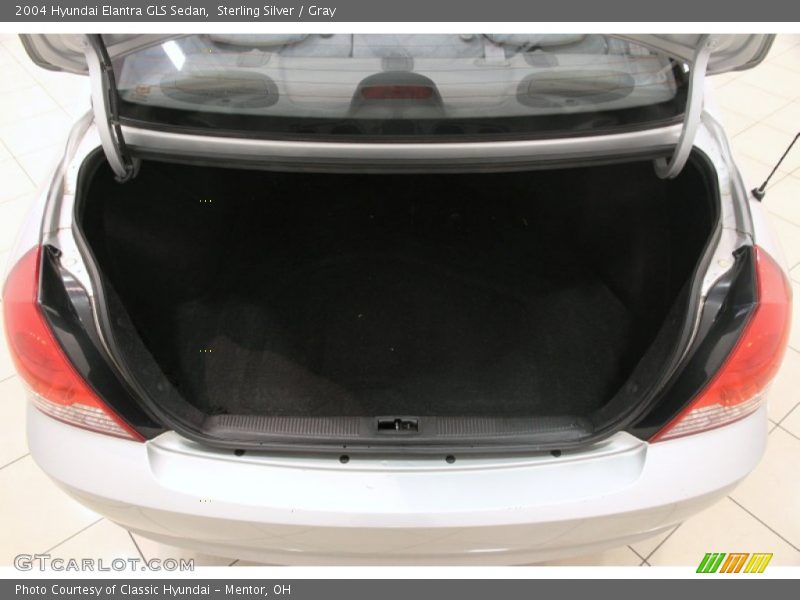 Sterling Silver / Gray 2004 Hyundai Elantra GLS Sedan