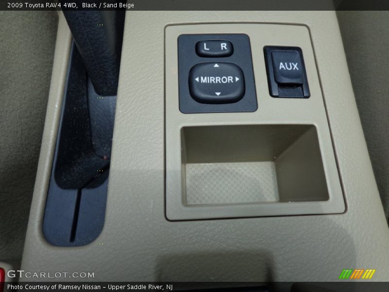 Black / Sand Beige 2009 Toyota RAV4 4WD
