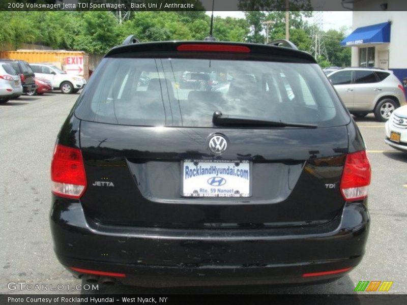 Black Uni / Anthracite 2009 Volkswagen Jetta TDI SportWagen