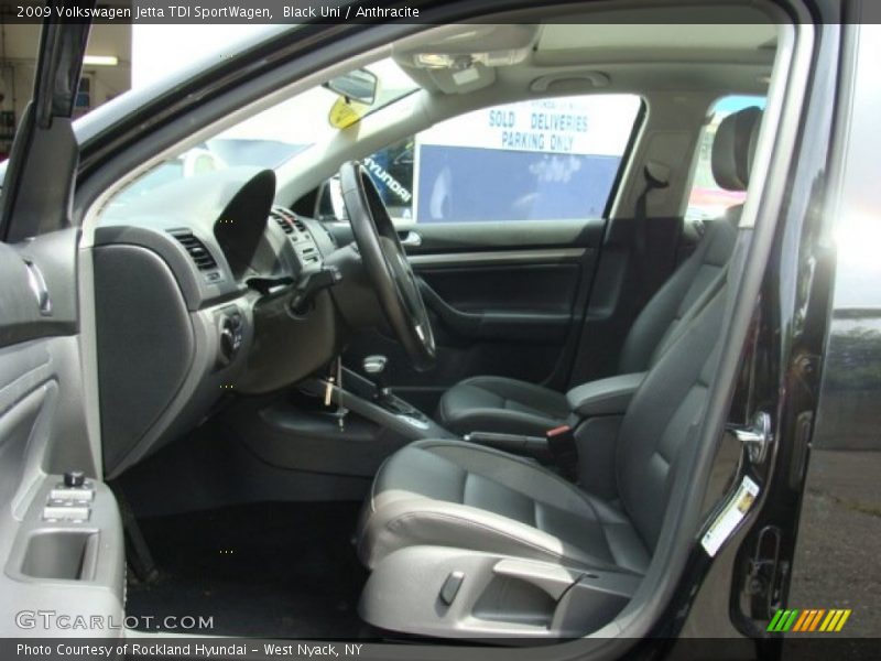 Black Uni / Anthracite 2009 Volkswagen Jetta TDI SportWagen